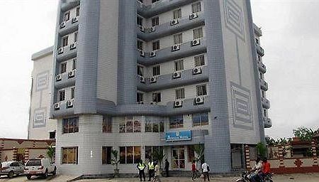 Afrique Hotel Douala Airport Exterior foto